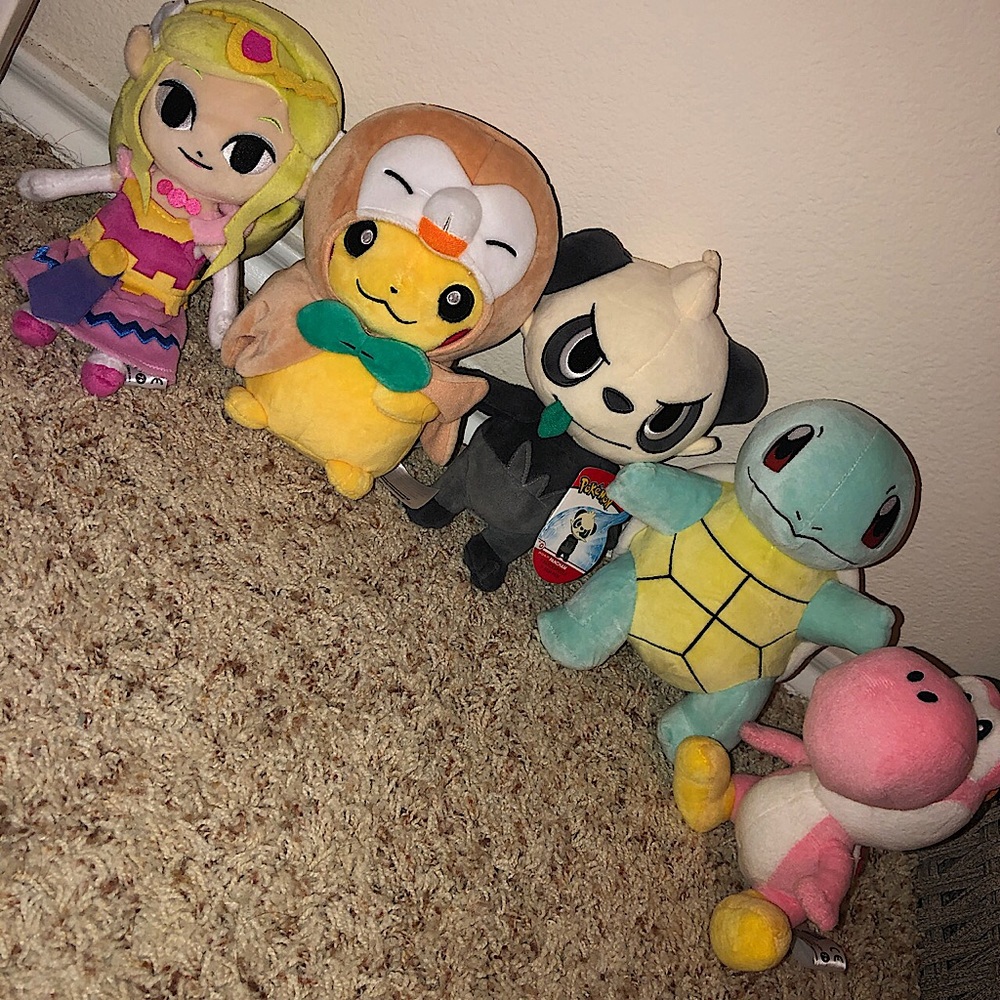 COLLECTABLE GAMER PLUSHIES! ZELDA, YOSHI, POKÉMON